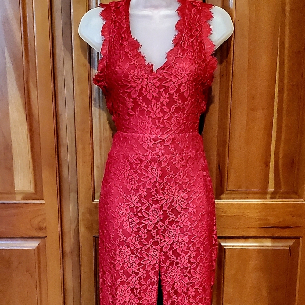 Red Lace Junpsuit